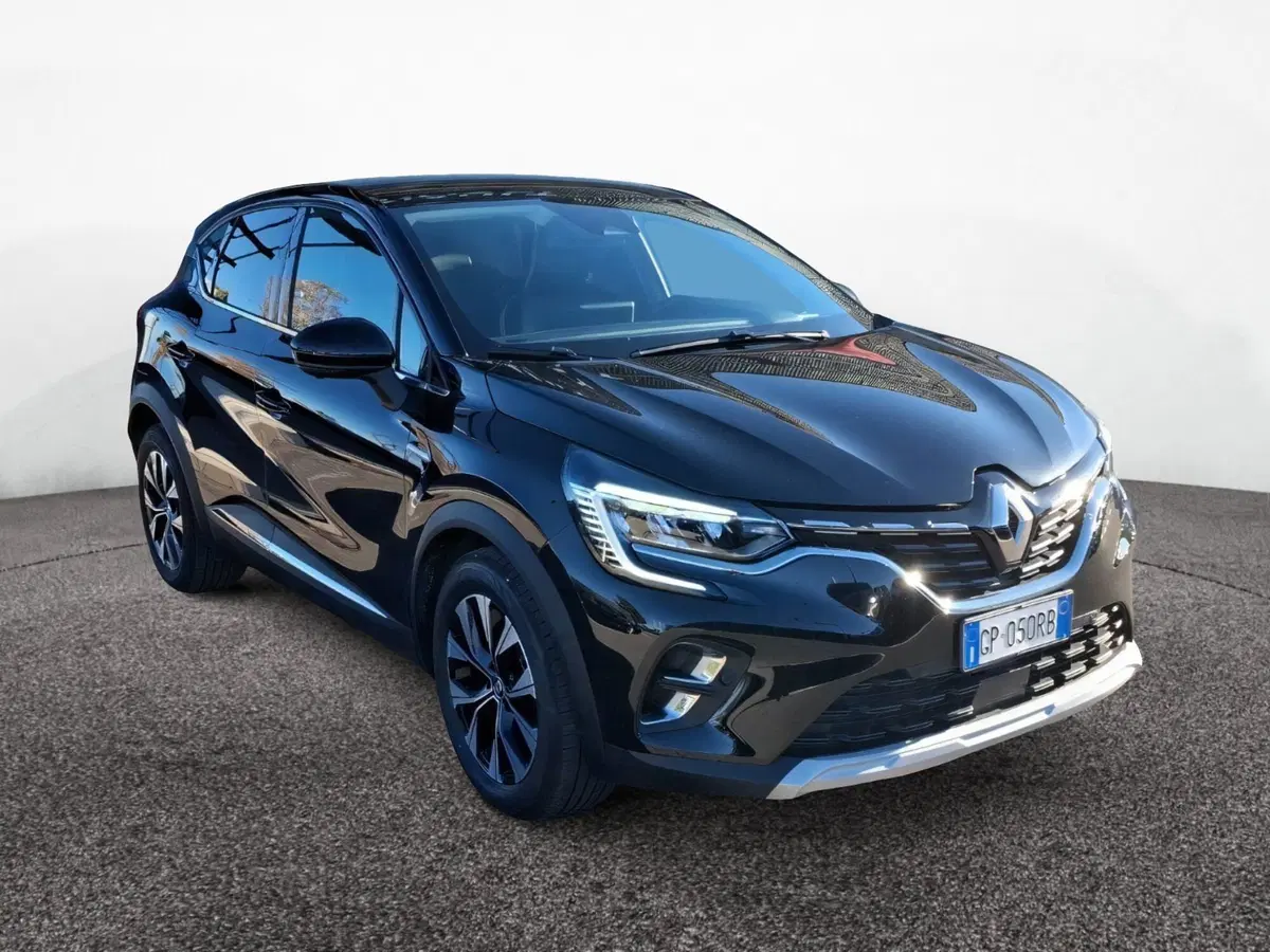 Renault Captur usata a Latina (2)