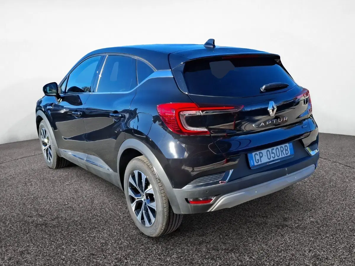 Renault Captur usata a Latina (4)