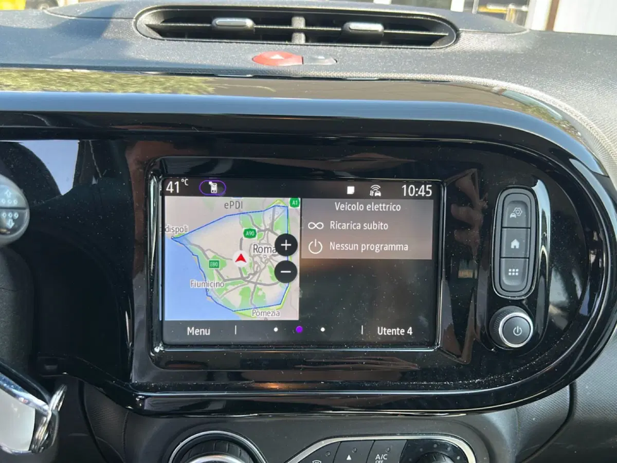 Renault Twingo usata a Roma (16)