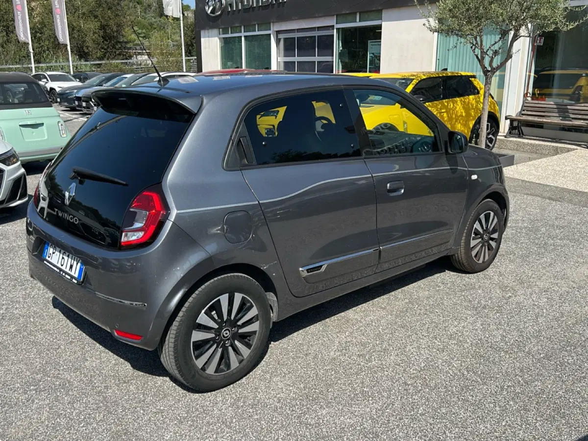 Renault Twingo usata a Roma (6)