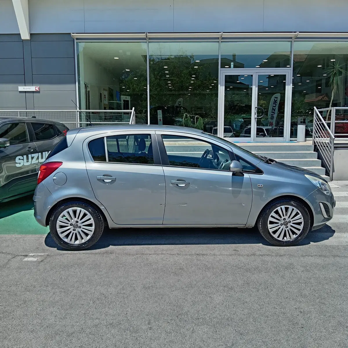 Opel Corsa usata a L'Aquila (10)
