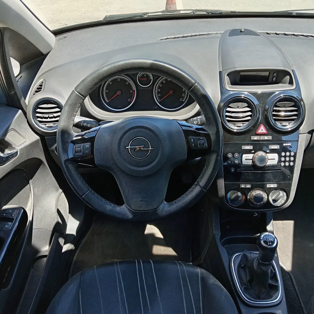 Opel Corsa usata a L'Aquila (11)