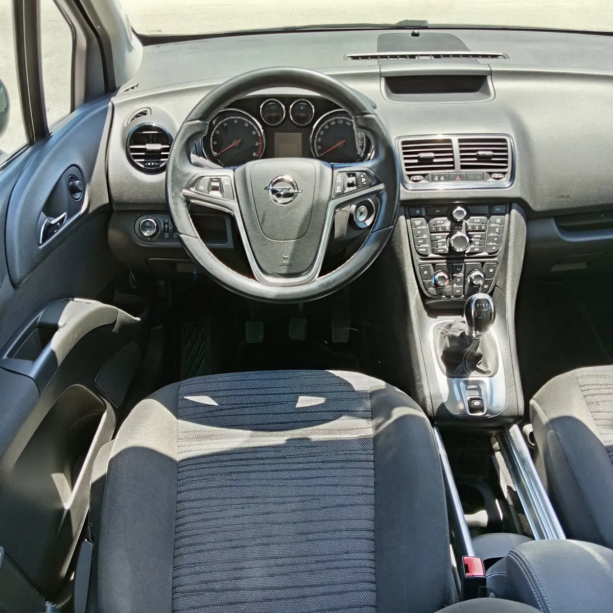 Opel Meriva usata a L'Aquila (6)