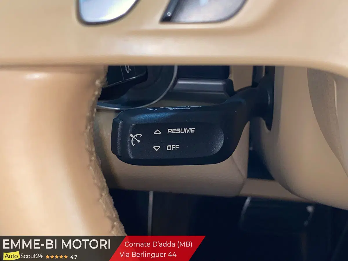 Porsche Panamera usata a Monza e Brianza (14)