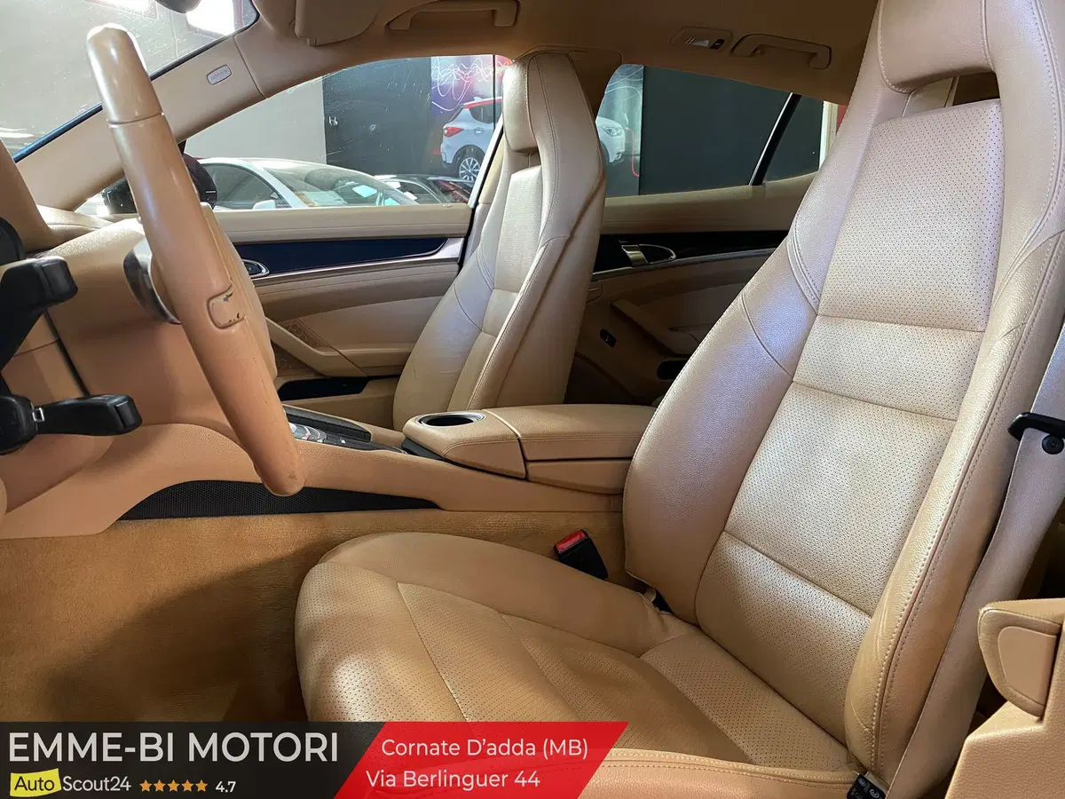 Porsche Panamera usata a Monza e Brianza (8)