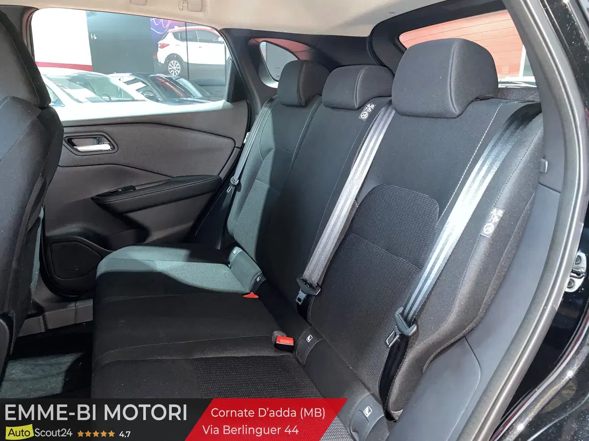 Nissan Qashqai nuova a Monza e Brianza (9)