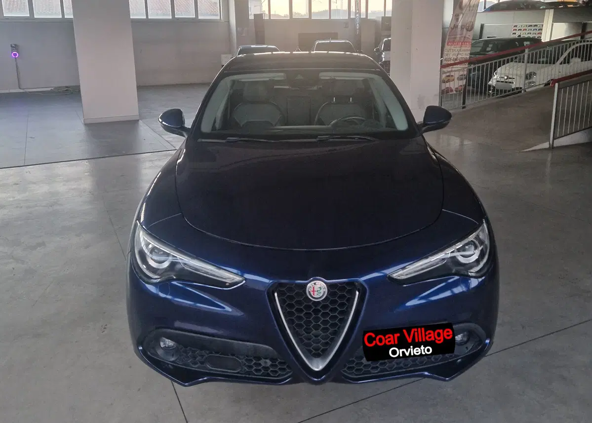 Alfa Romeo Stelvio usata a Terni (2)