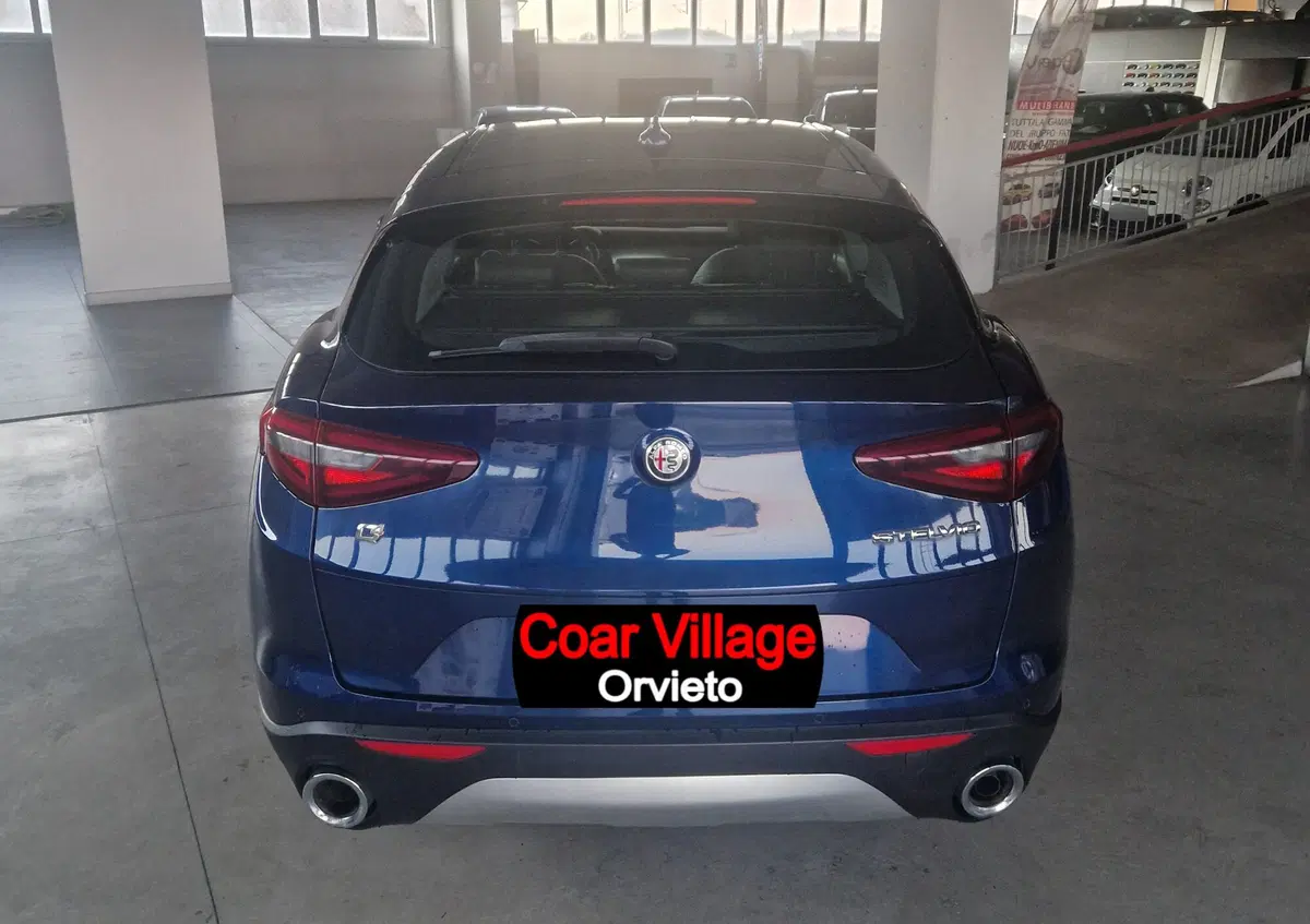Alfa Romeo Stelvio usata a Terni (5)