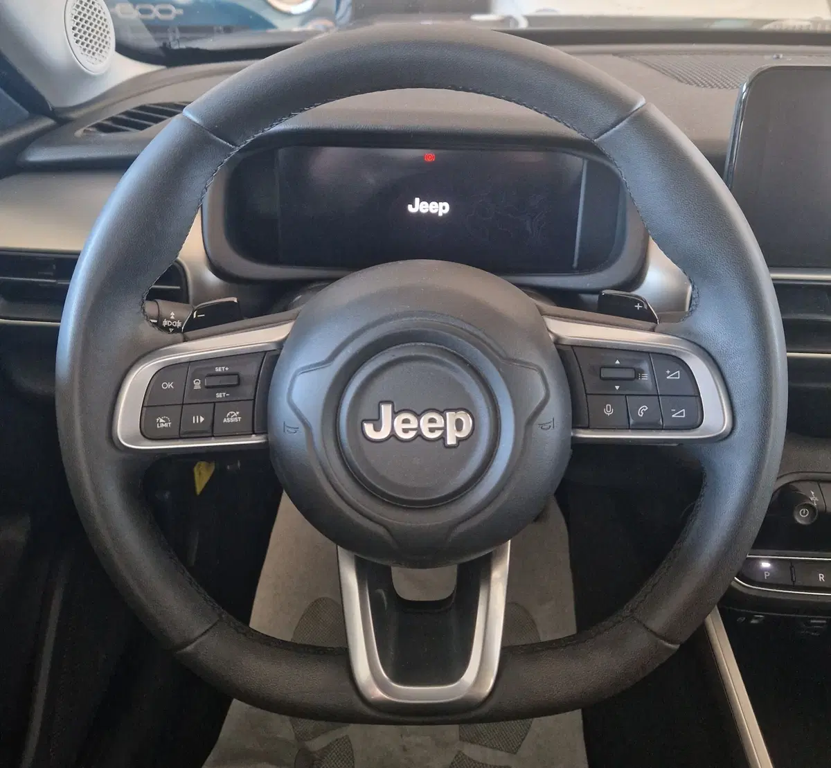 Jeep Avenger usata a Terni (12)