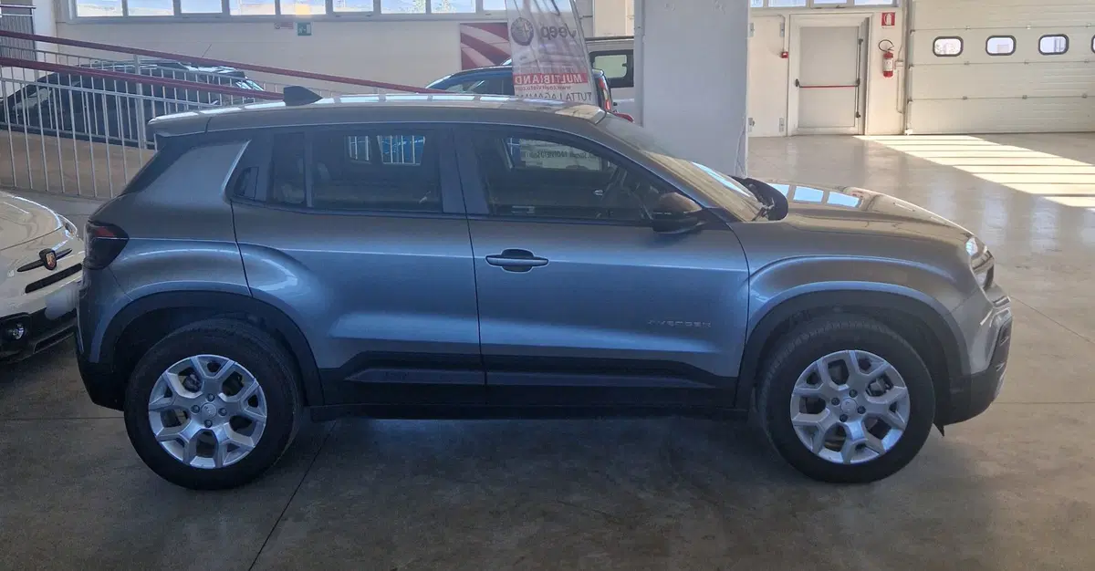Jeep Avenger usata a Terni (6)