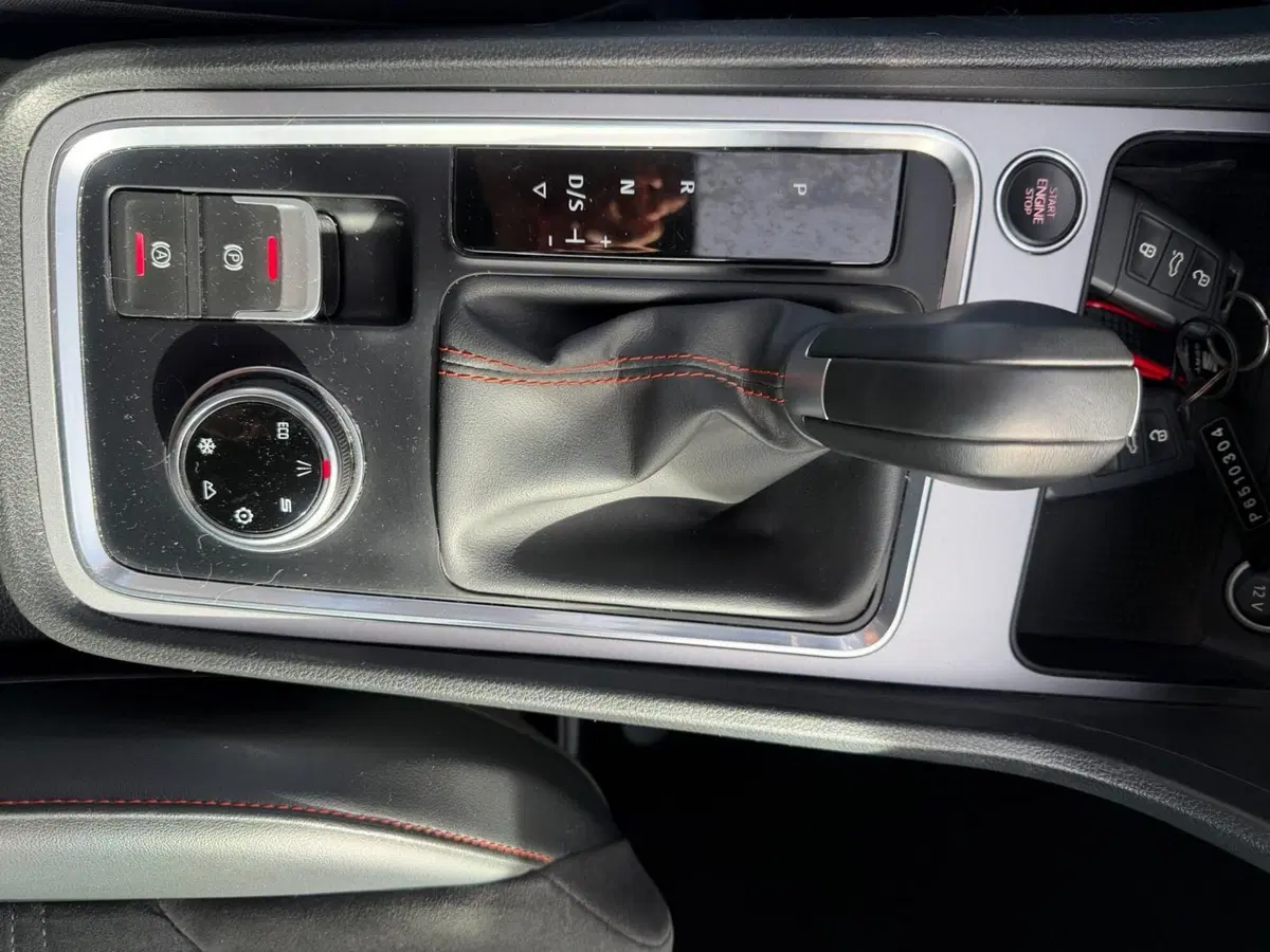 SEAT Ateca usata a Lecco (11)