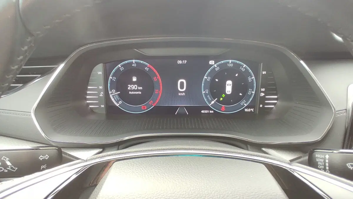 Skoda Octavia usata a Taranto (12)