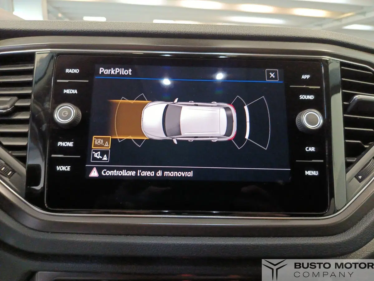 Volkswagen T-Roc usata a Varese (15)
