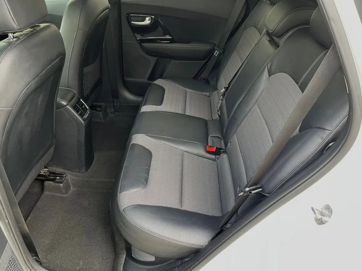 Kia Niro usata a Ferrara (12)