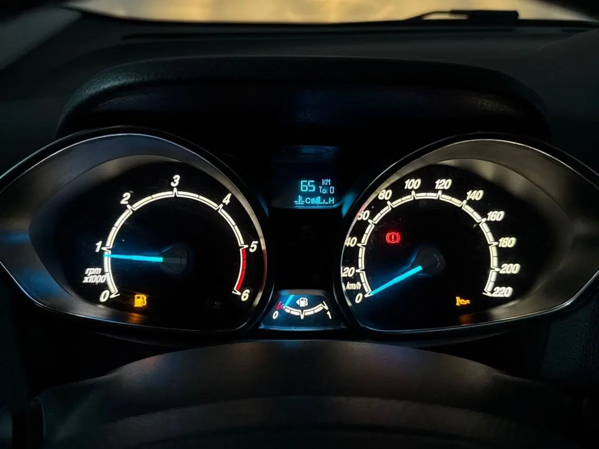 Ford Tourneo Courier usata a Bologna (11)