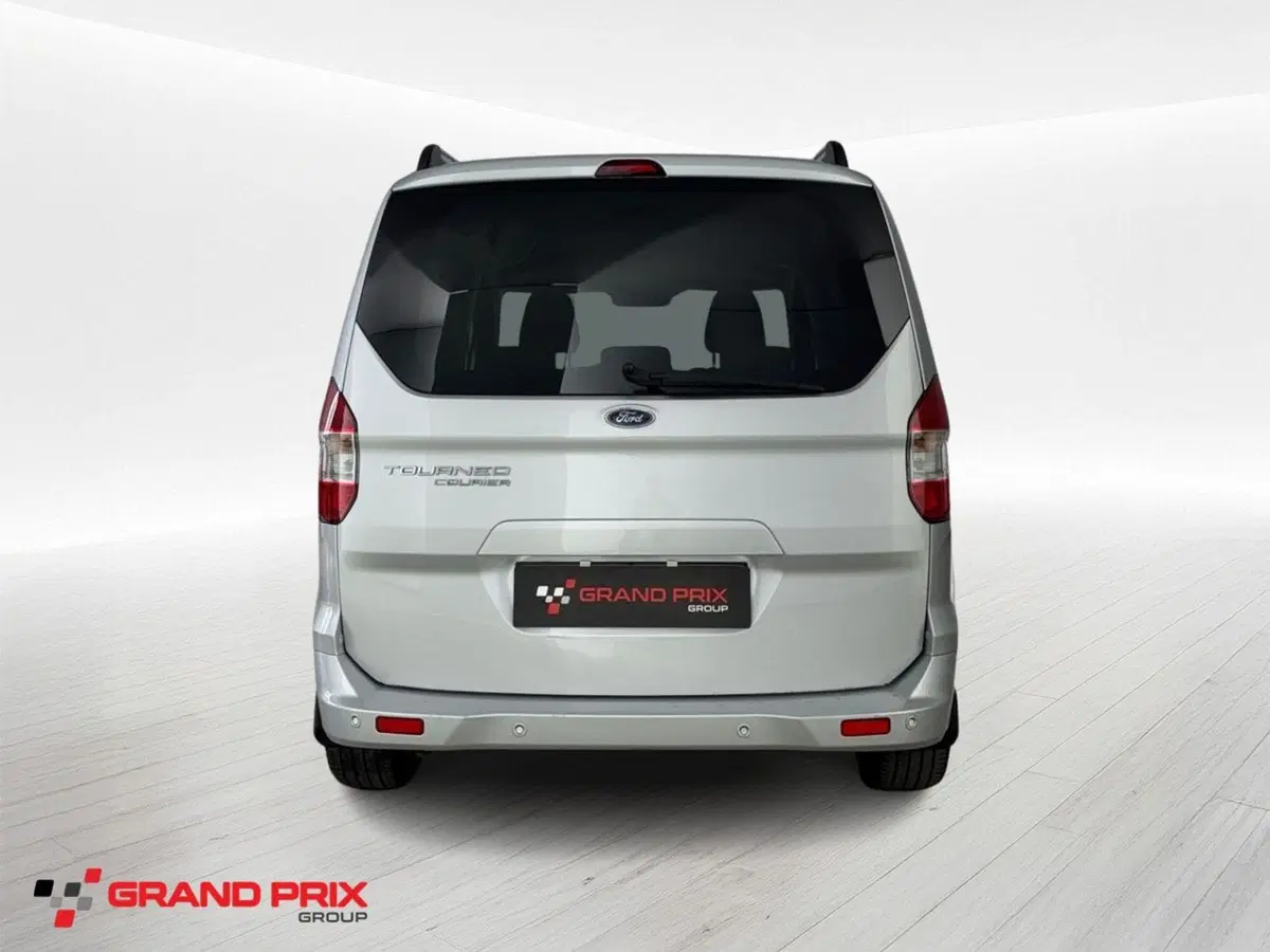Ford Tourneo Courier usata a Bologna (5)