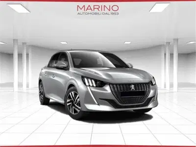 Peugeot 208 BlueHDi 100 Stop&Start 5 porte Allure del 2022 usata a Bari