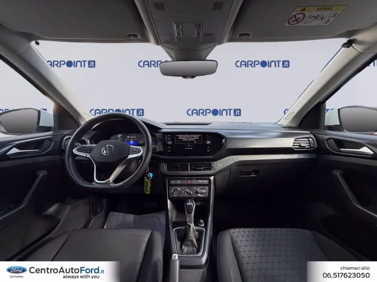 Volkswagen T-Cross usata a Roma (10)