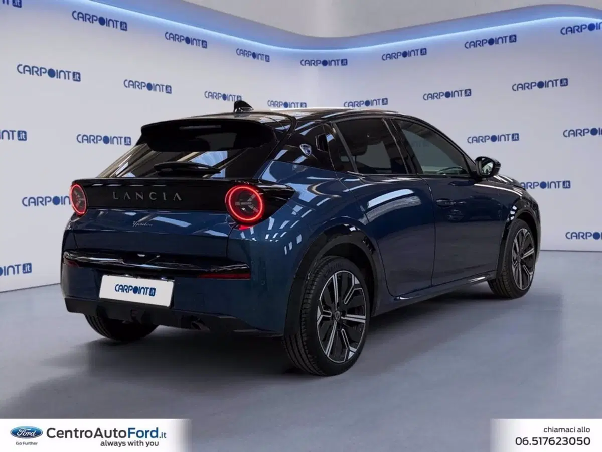 Lancia Ypsilon usata a Roma (5)