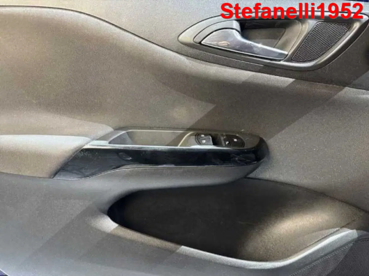 Opel Corsa Coupé usata a Bologna (10)