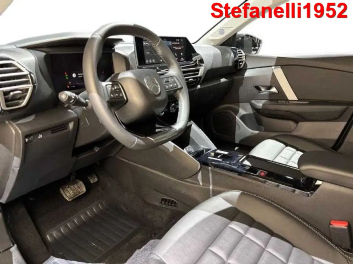 Citroen C4 X nuova a Bologna (11)
