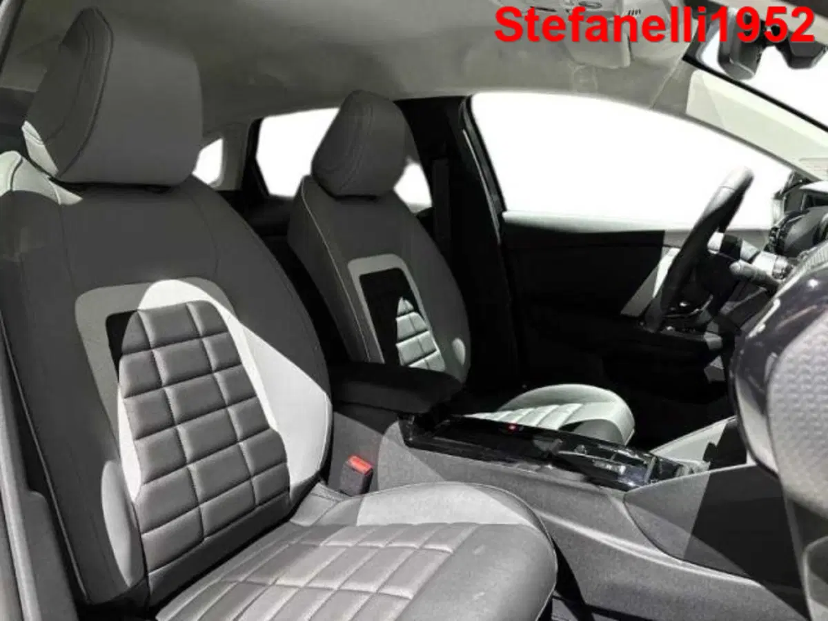 Citroen C4 X nuova a Bologna (16)