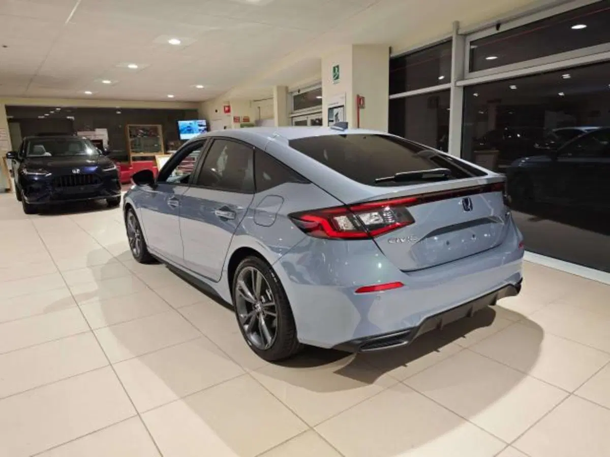 Honda Civic nuova a Savona (5)