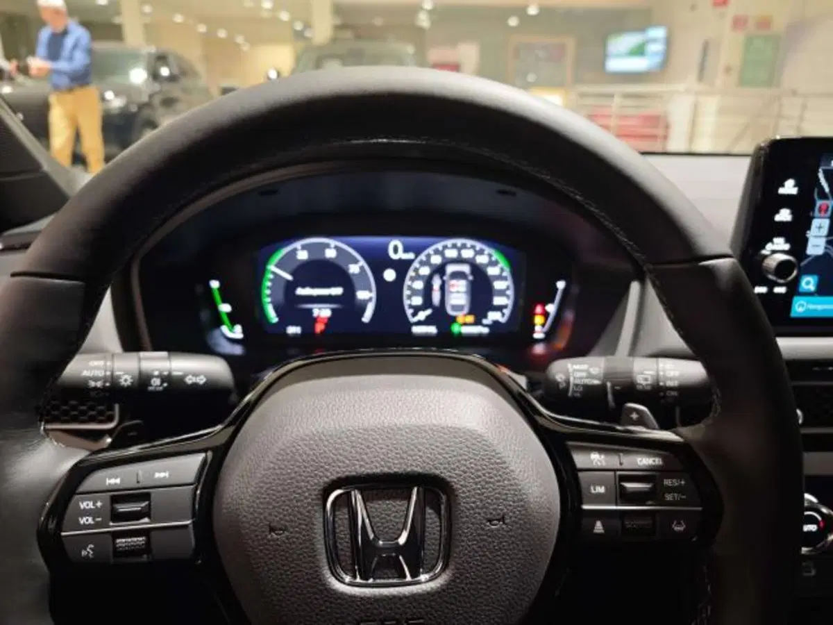 Honda Civic nuova a Savona (9)