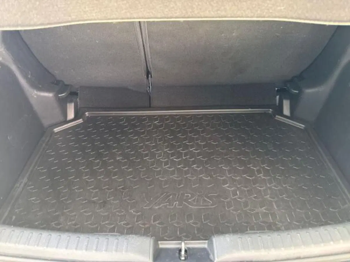 Toyota Yaris usata a Sassari (5)