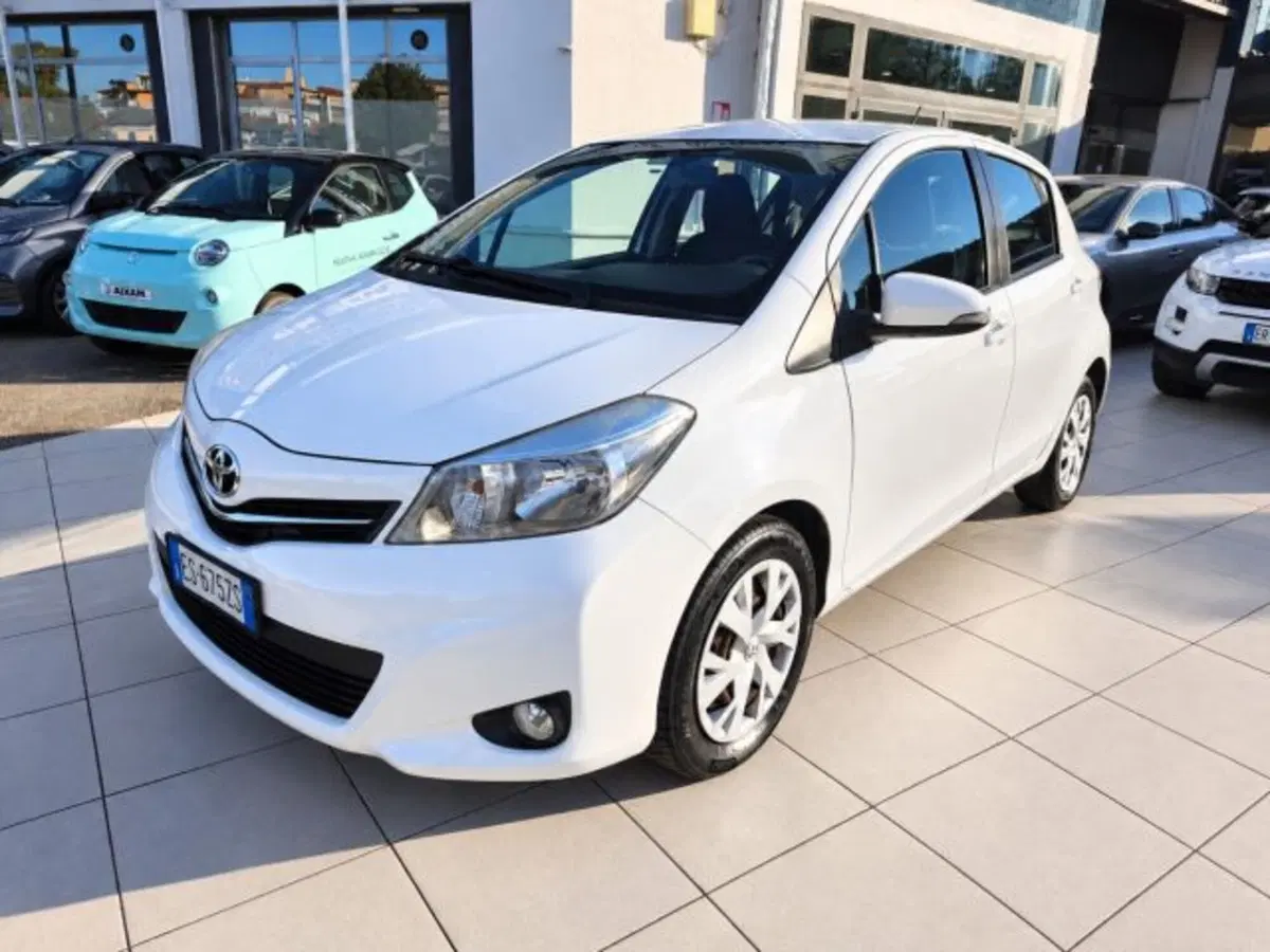 Toyota Yaris usata a Firenze (3)