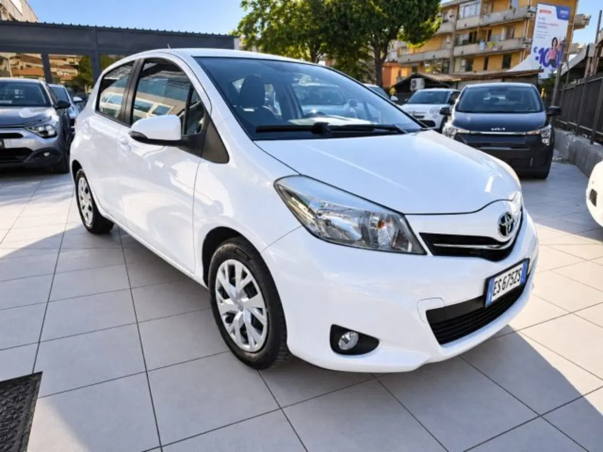 Toyota Yaris usata a Firenze (4)