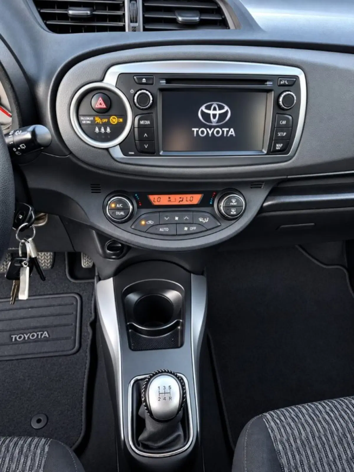 Toyota Yaris usata a Firenze (9)