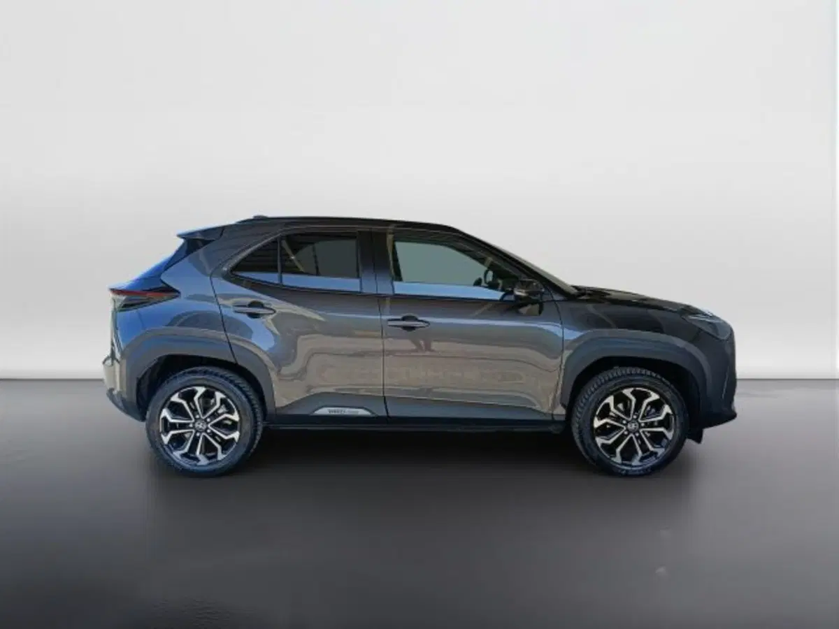 Toyota Yaris Cross usata a Teramo (3)