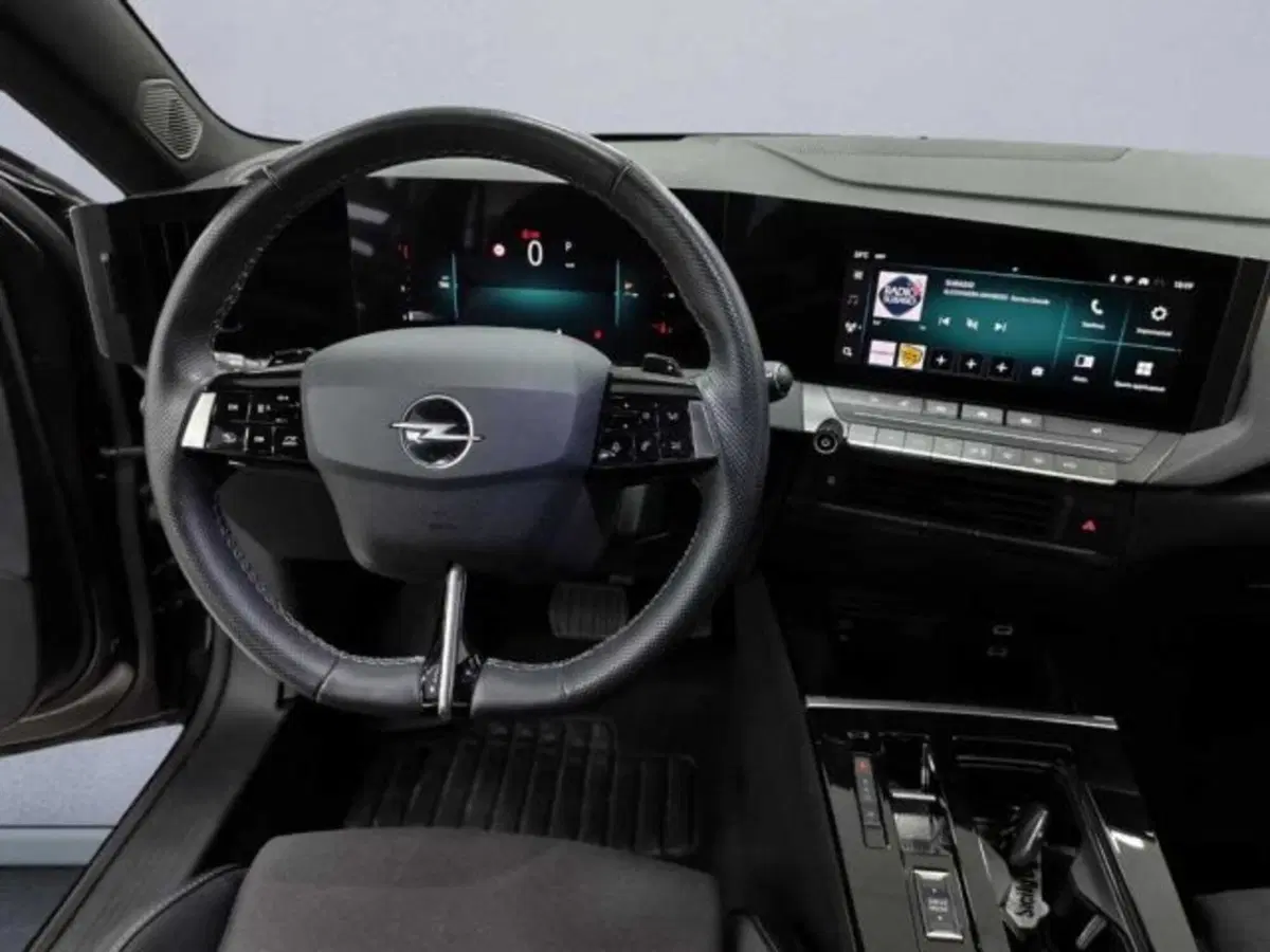 Opel Astra usata a Caltanissetta (11)