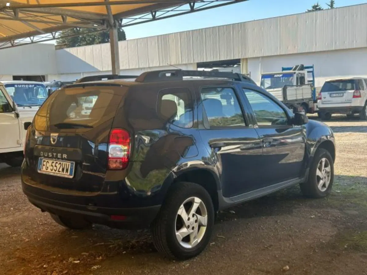 Dacia Duster usata a Lucca (7)