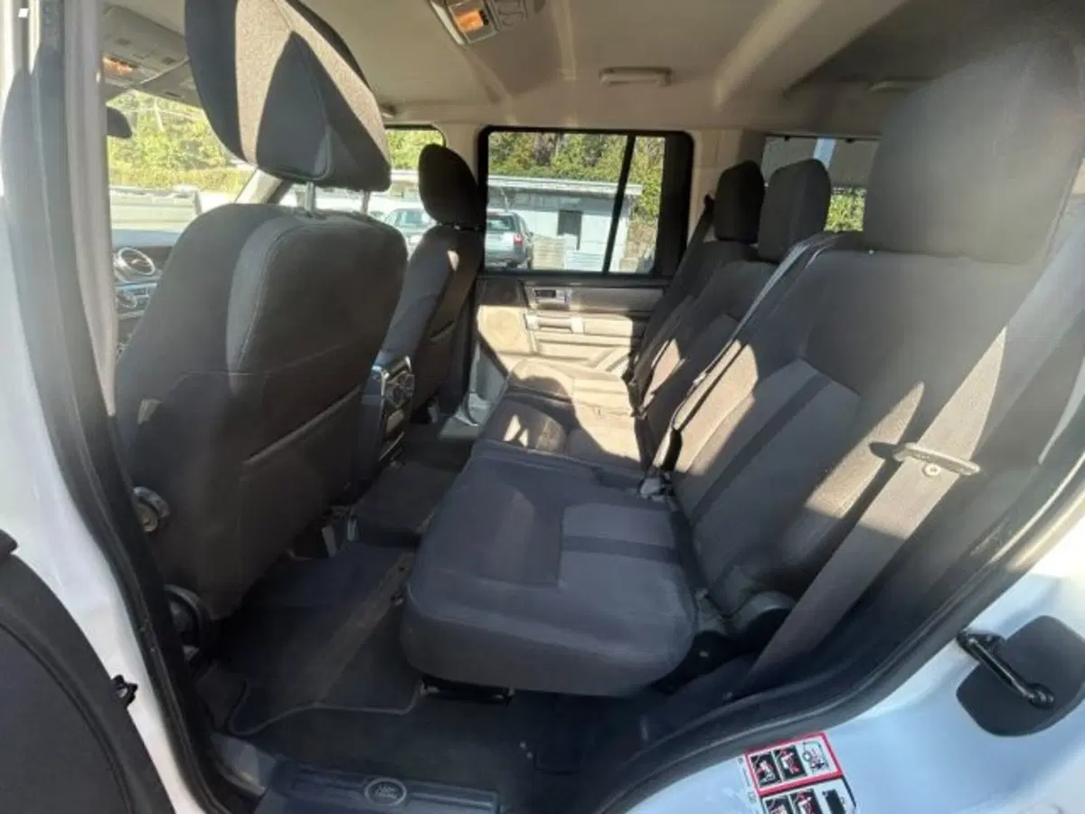Land Rover Discovery usata a Lucca (11)
