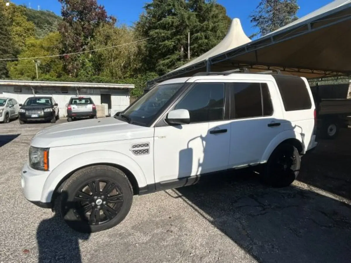 Land Rover Discovery usata a Lucca (5)