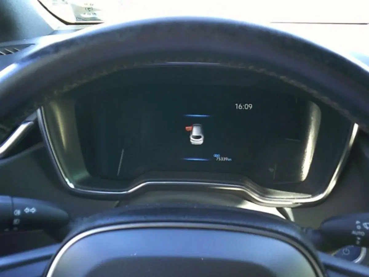 Suzuki Swace usata a Novara (8)