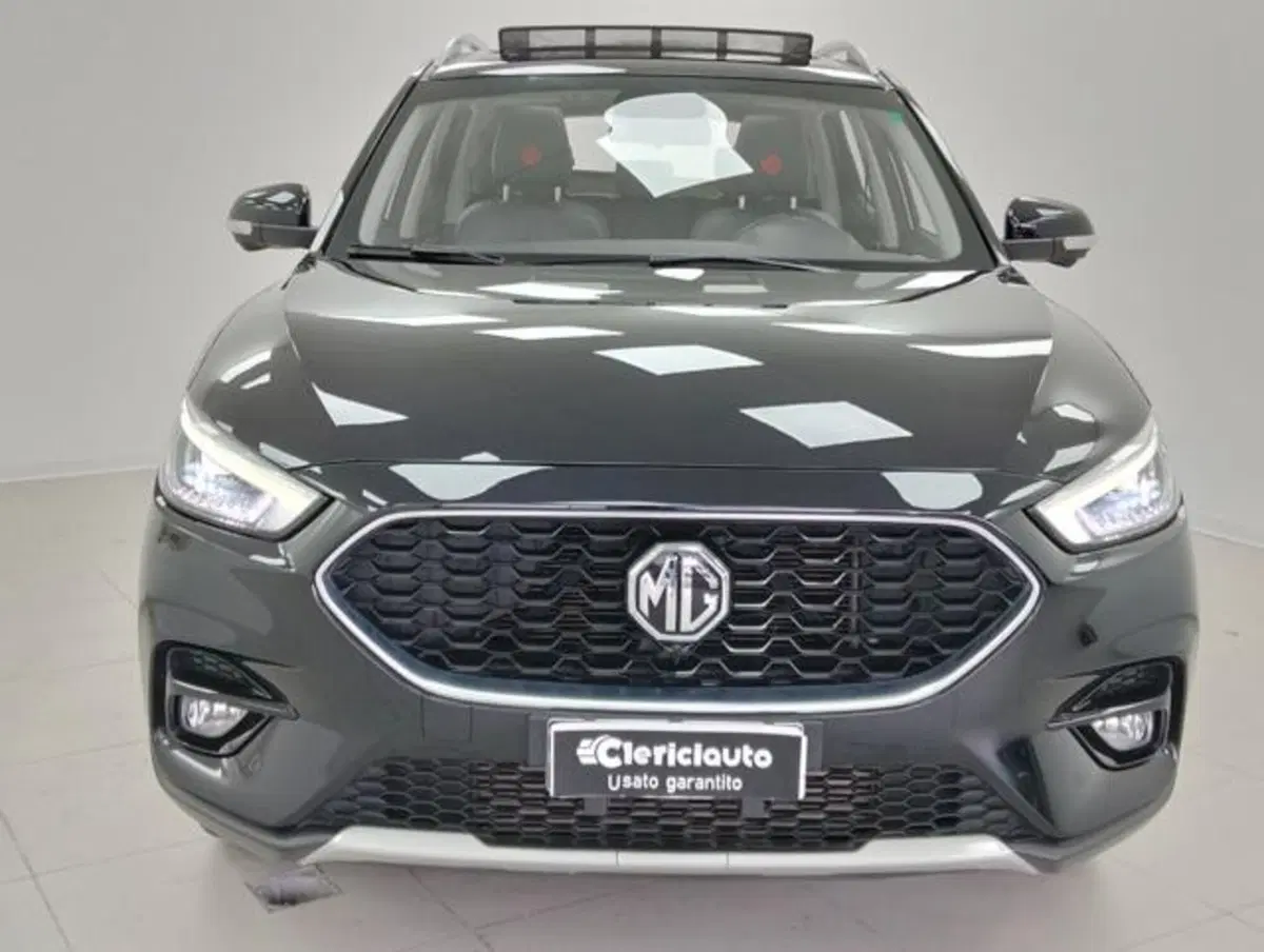 Mg ZS (2021-->) usata a Como (6)