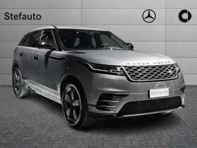 Land Rover Range Rover Velar 2.0D I4 180 CV R-Dynamic S del 2020 usata a Bologna