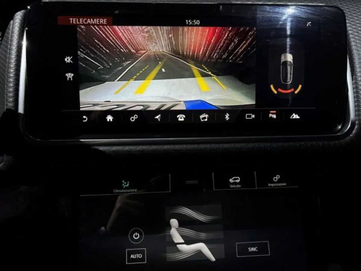 Land Rover Range Rover Velar usata a Bologna (12)