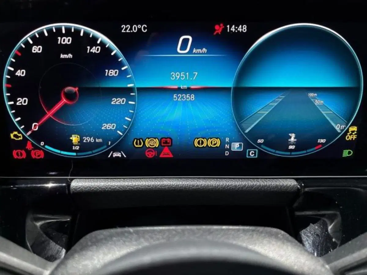 Mercedes-Benz GLA SUV usata a Bologna (13)