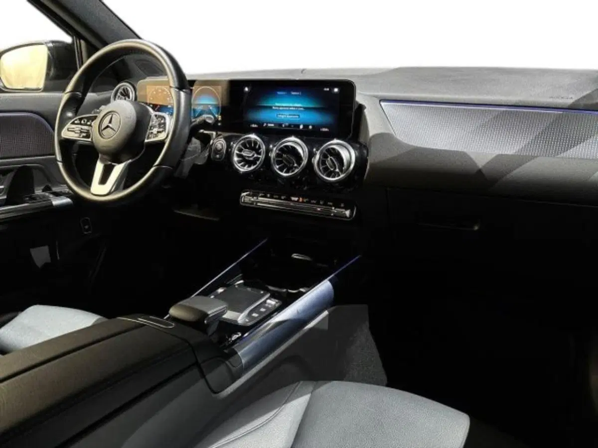 Mercedes-Benz GLA SUV usata a Bologna (15)