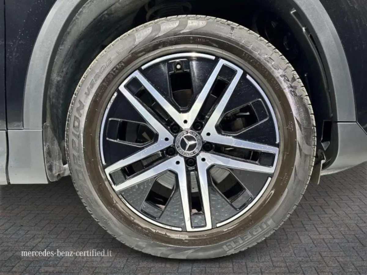 Mercedes-Benz GLA SUV usata a Bologna (17)