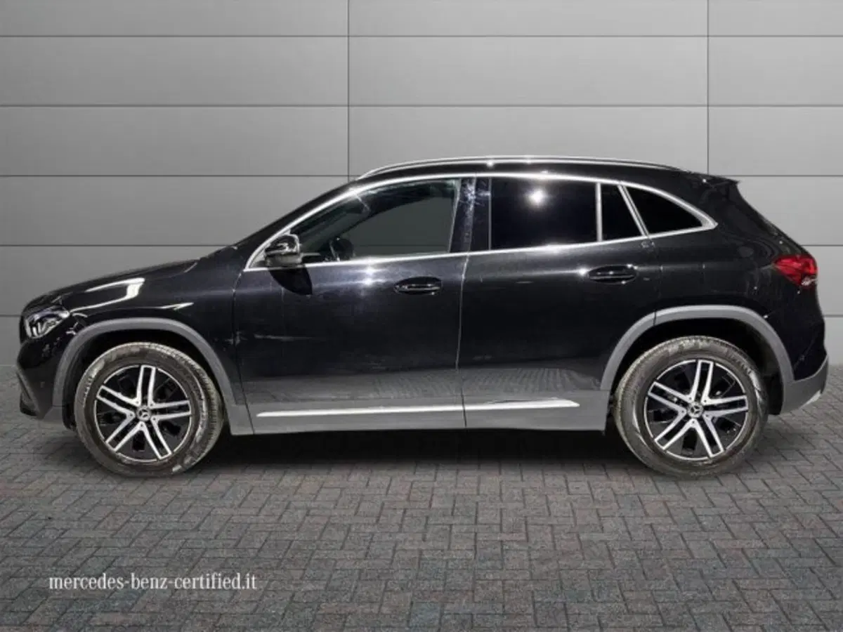 Mercedes-Benz GLA SUV usata a Bologna (6)