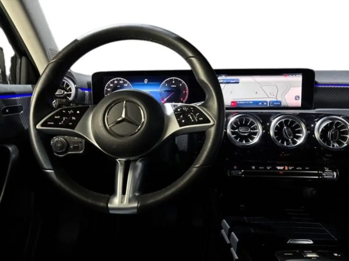 Mercedes-Benz Classe A usata a Bologna (11)