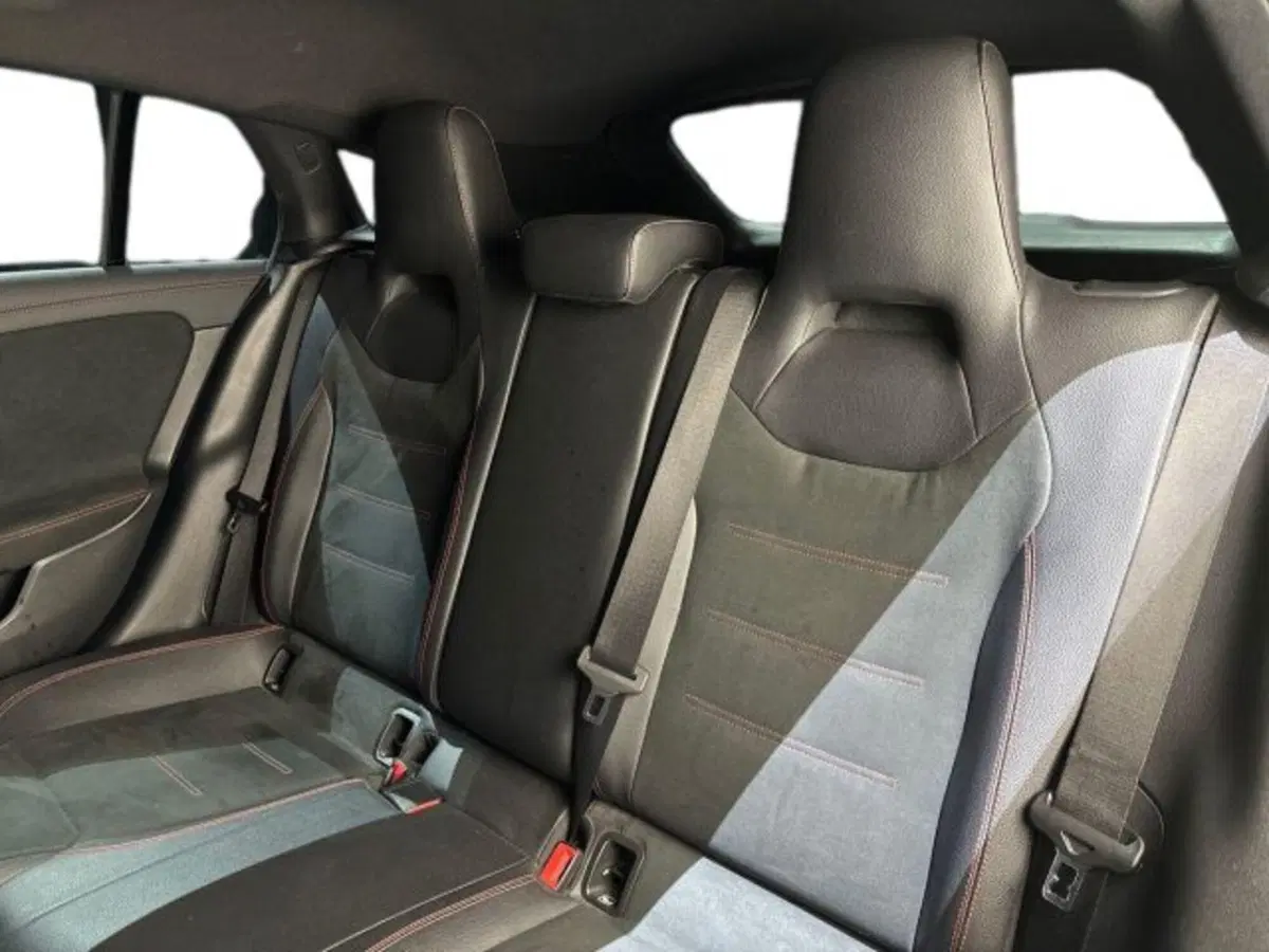 Mercedes-Benz CLA Shooting Brake usata a Bologna (16)
