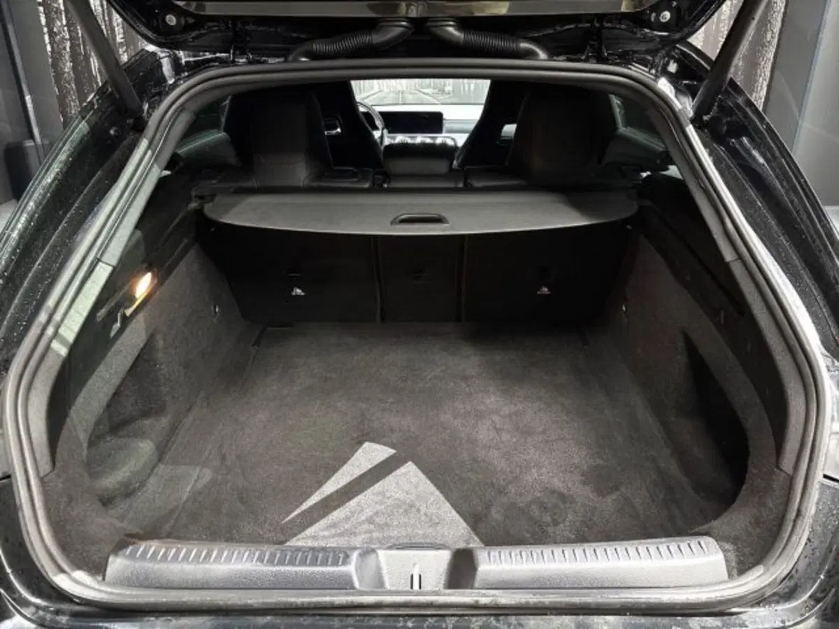 Mercedes-Benz CLA Shooting Brake usata a Bologna (8)