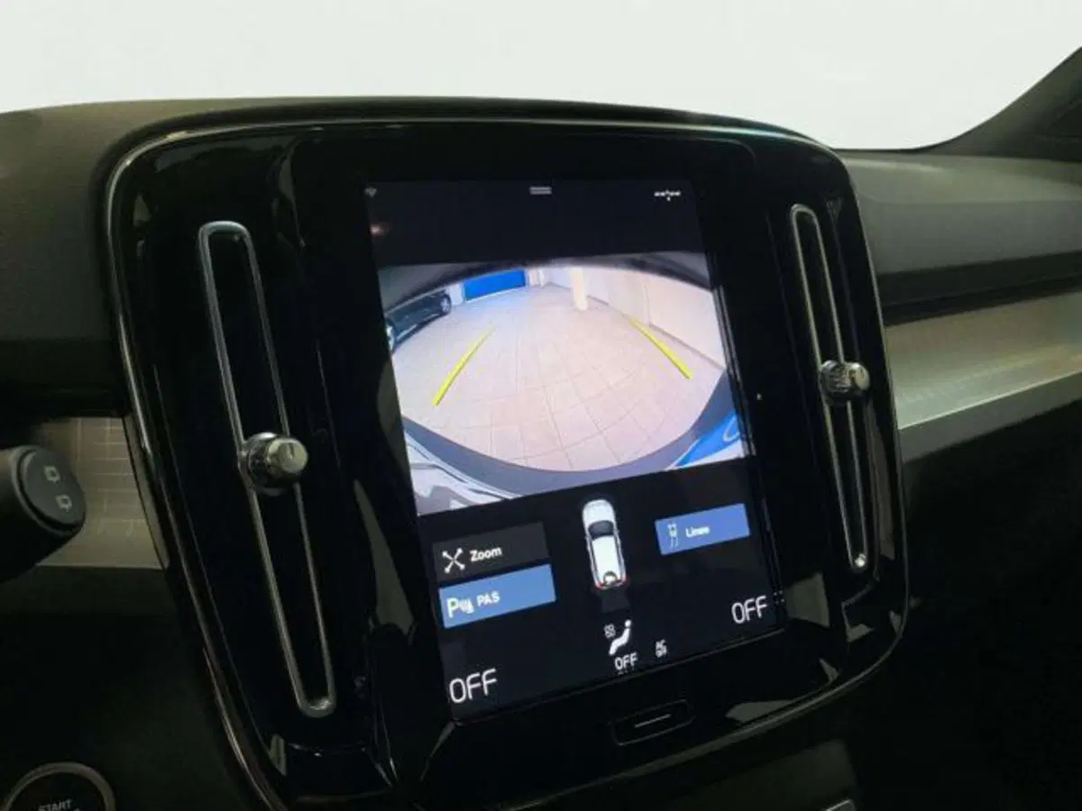 Volvo XC40 usata a Firenze (13)