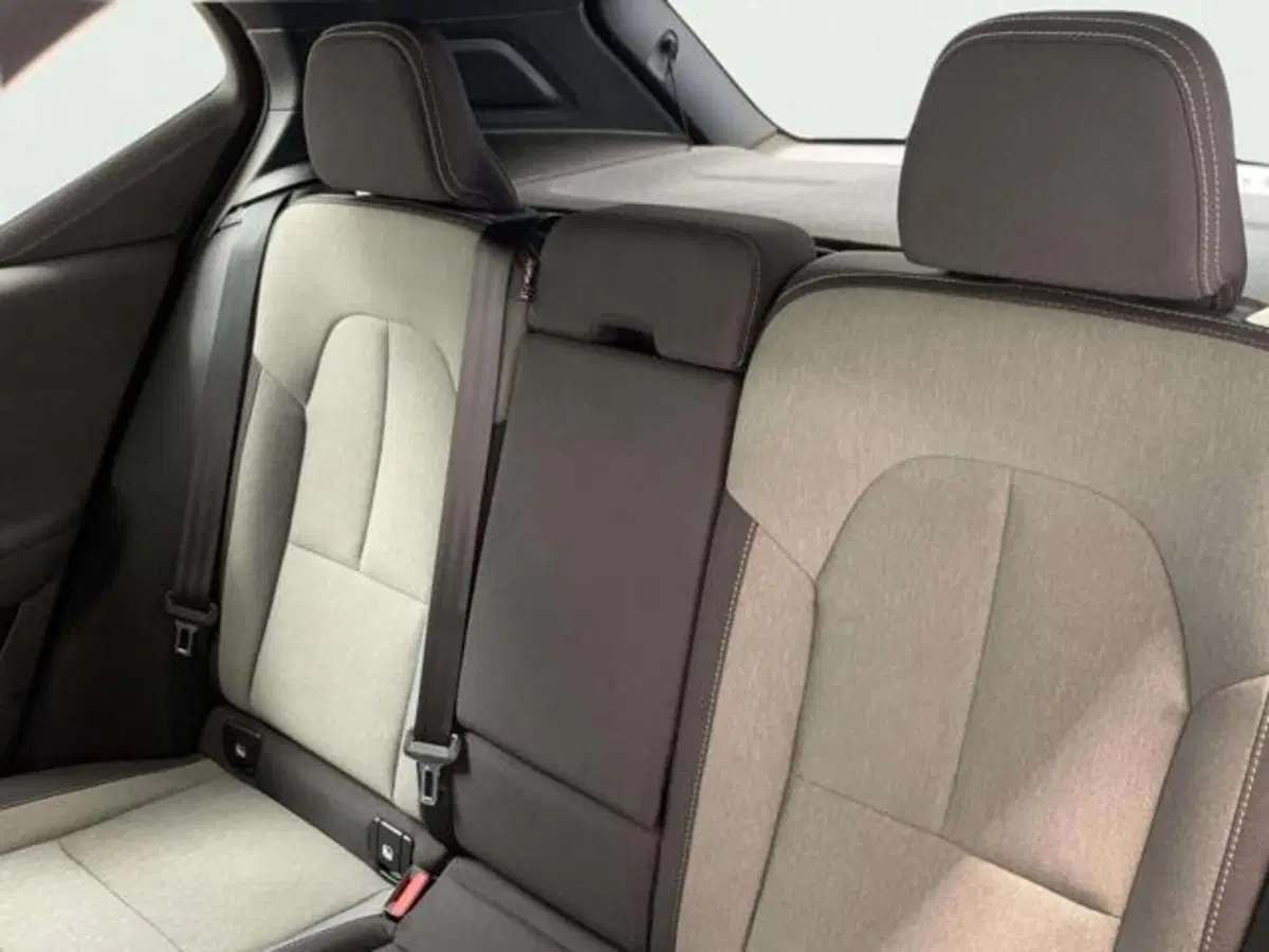 Volvo XC40 usata a Firenze (17)